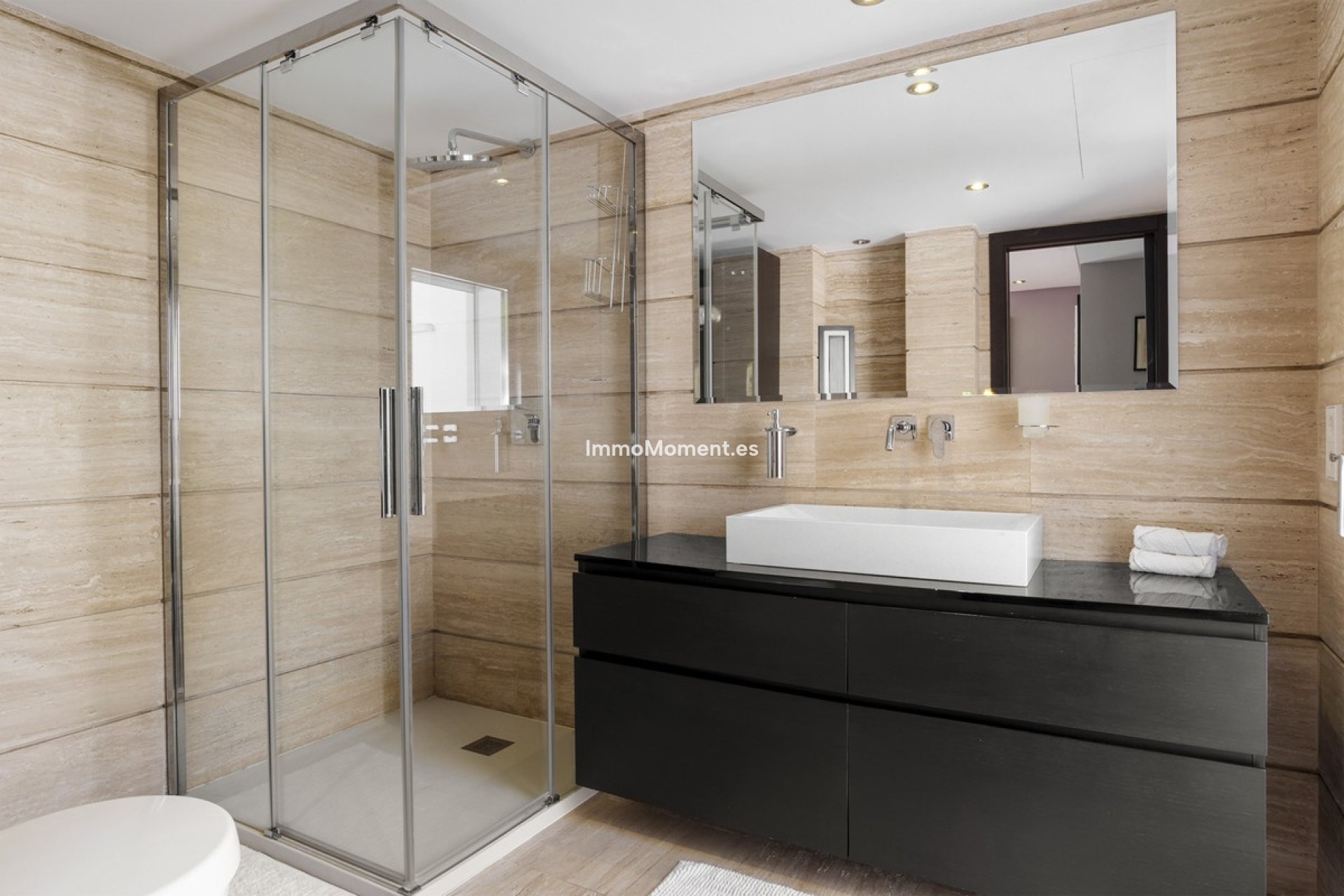 Resale - Villa - Marbella - Nueva Andalucía