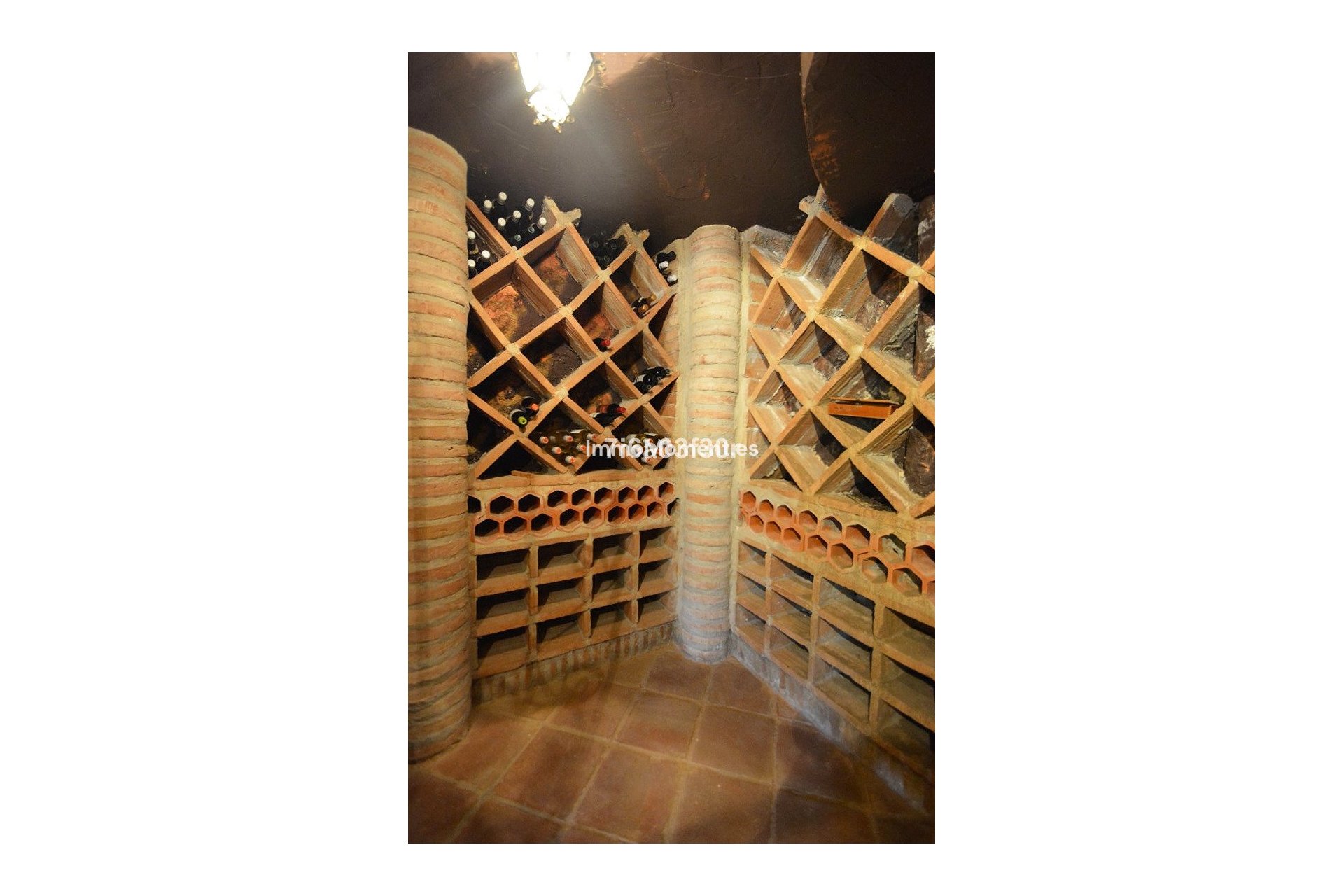 Resale - Villa - Marbella - Nueva Andalucía