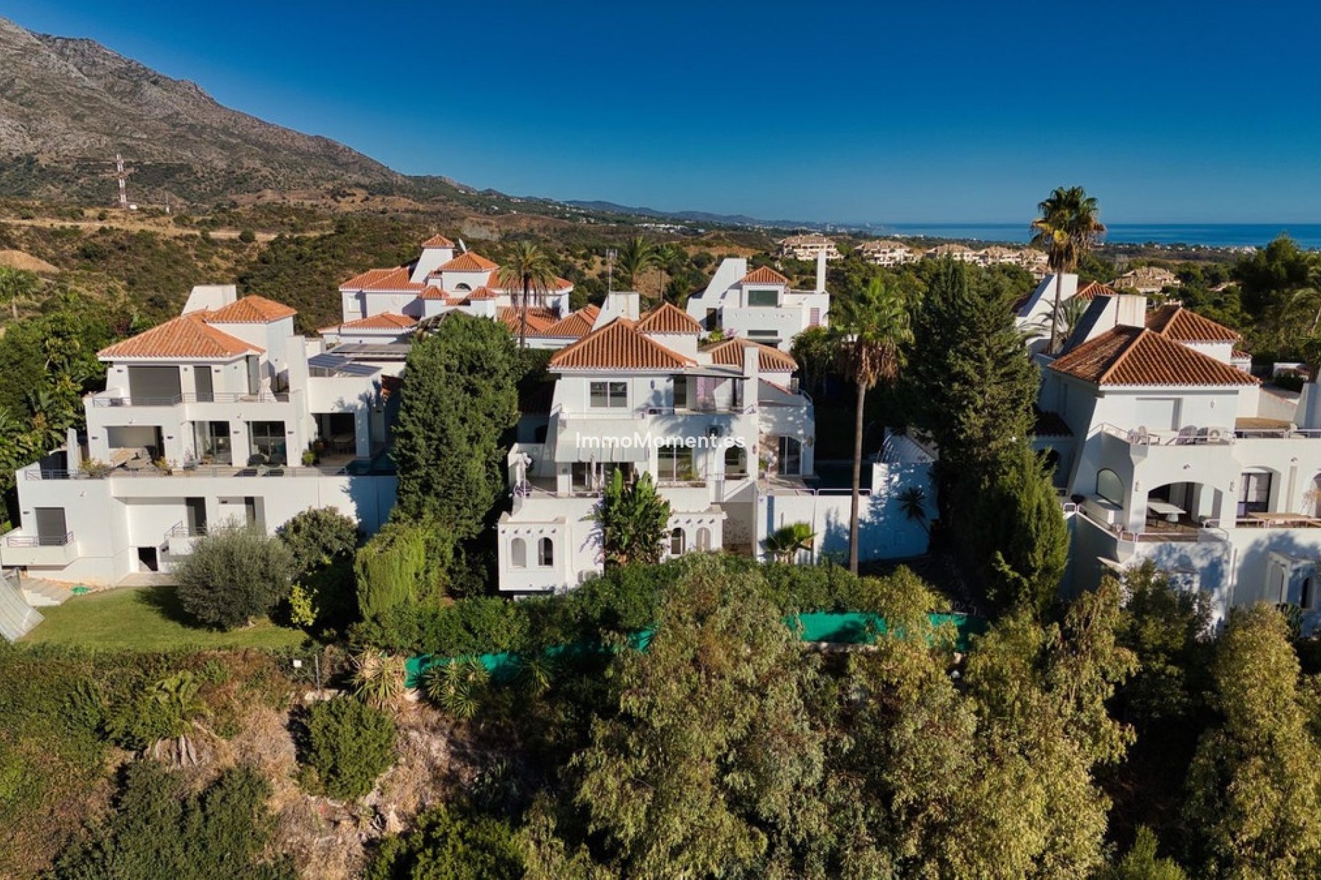 Resale - Villa - Marbella - Nueva Andalucía