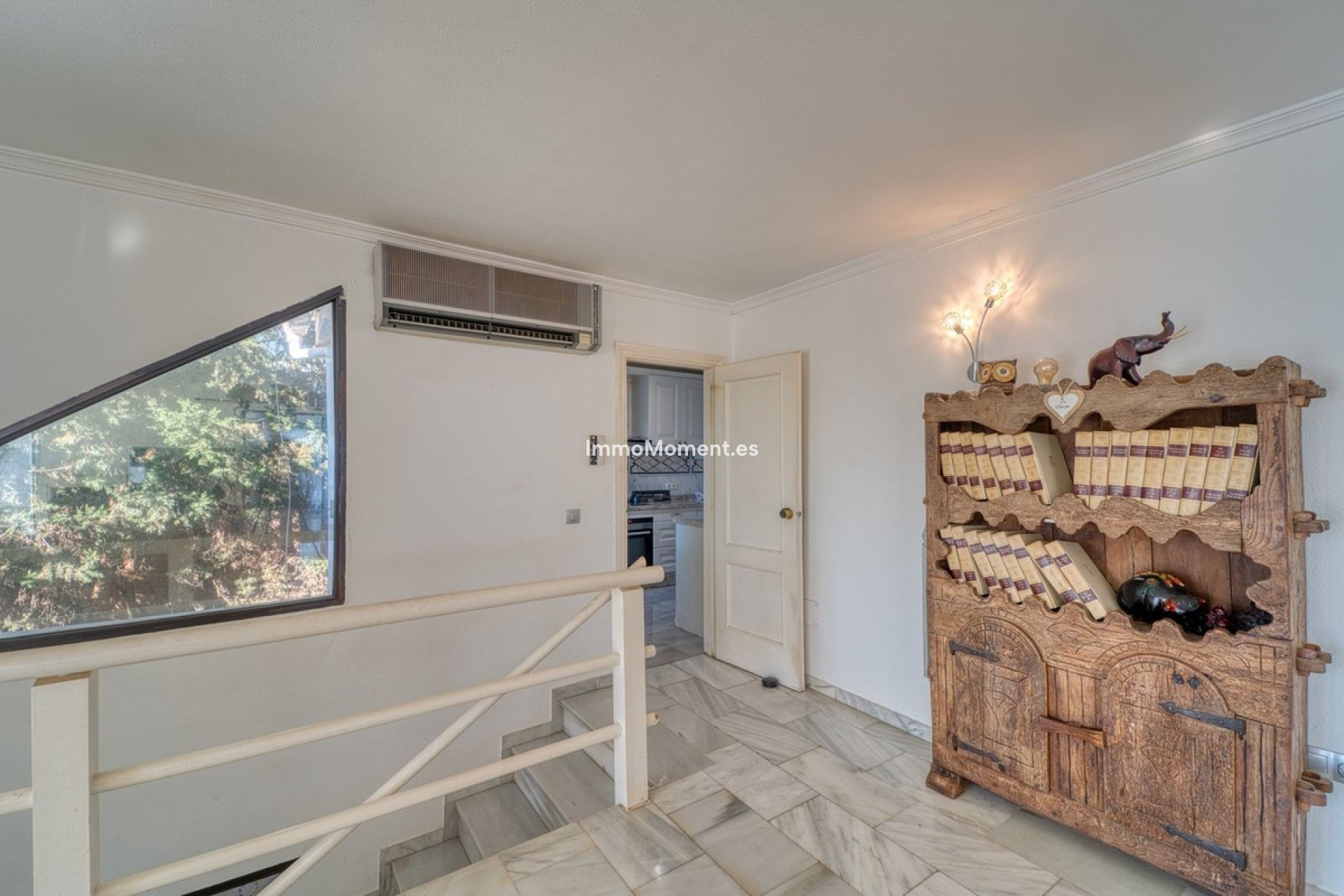 Resale - Villa - Marbella - Nueva Andalucía