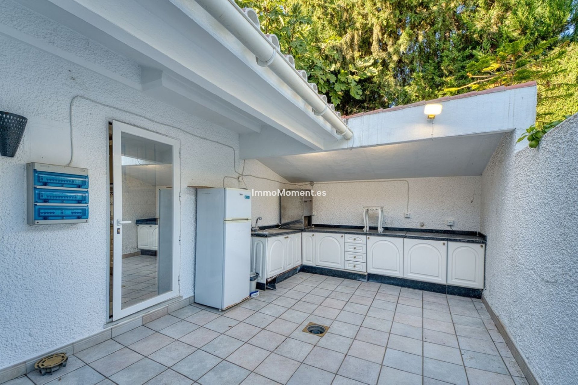 Resale - Villa - Marbella - Nueva Andalucía