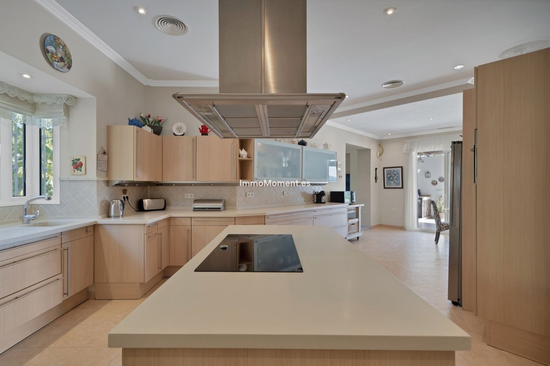 Resale - Villa - Marbella - Nueva Andalucía