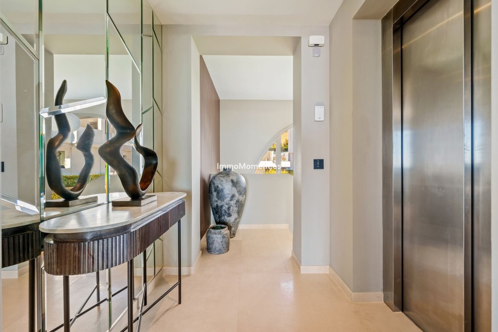 Resale - Villa - Marbella - Nueva Andalucía