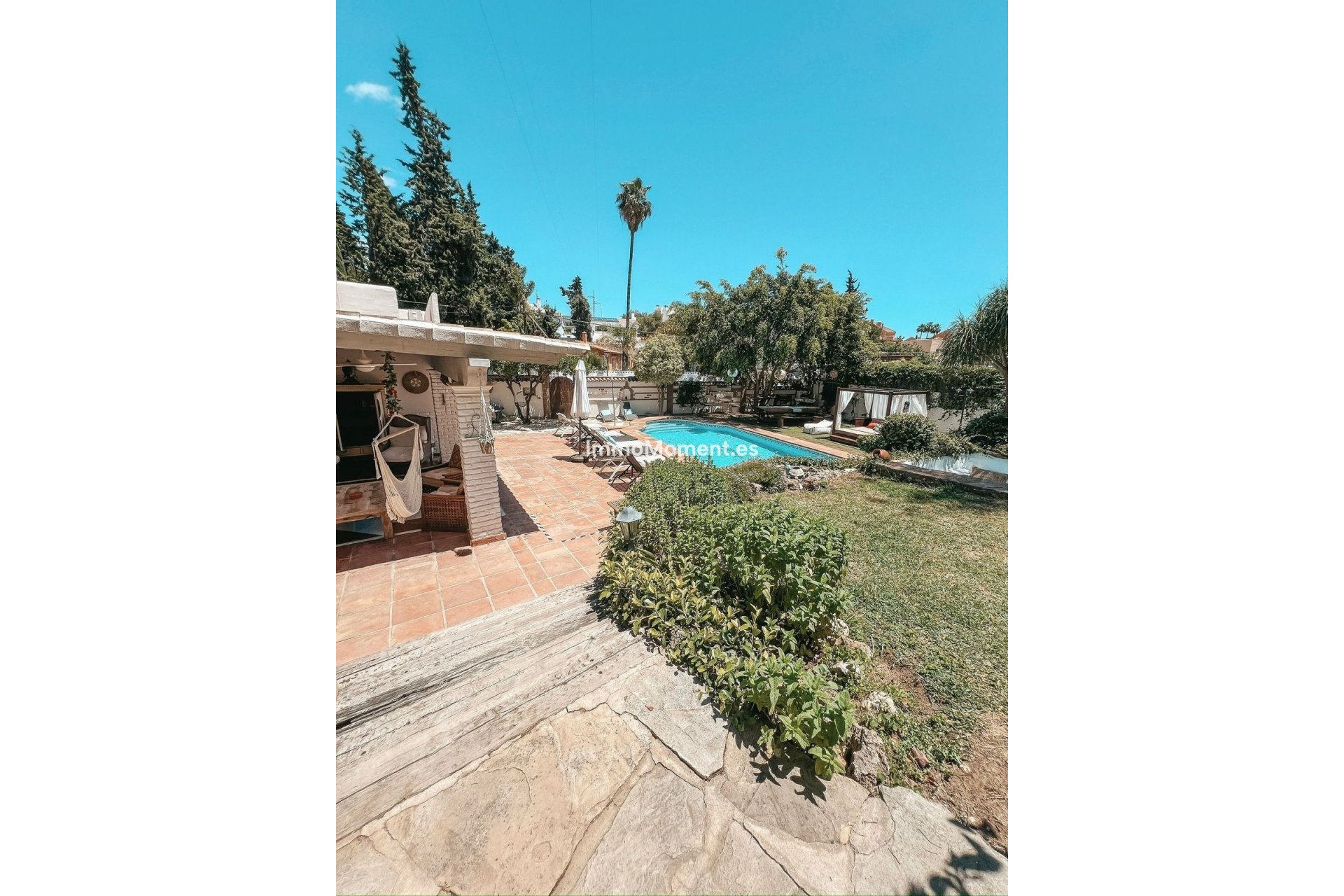 Resale - Villa - Marbella - Nueva Andalucía