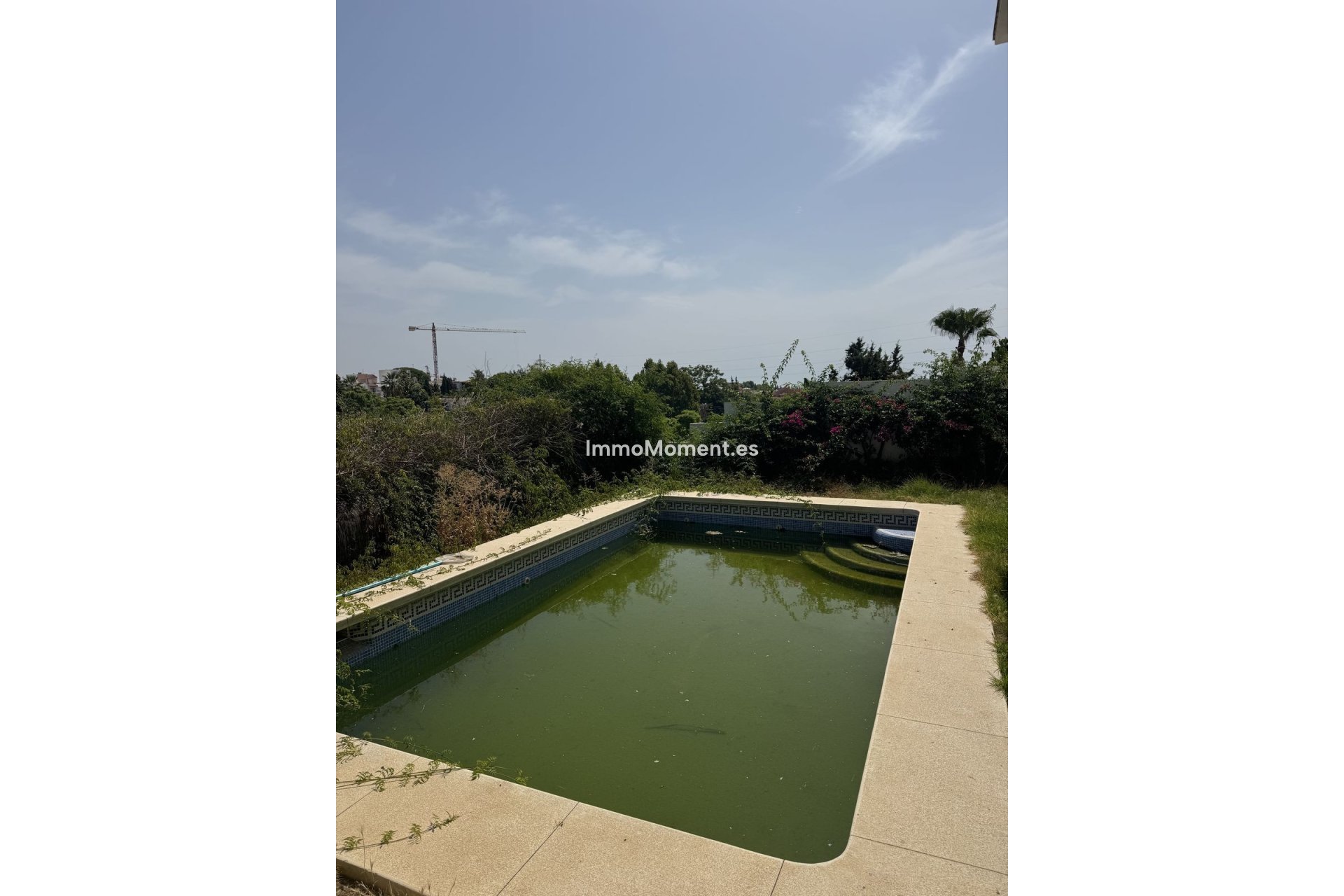 Resale - Villa - Marbella - Nueva Andalucía