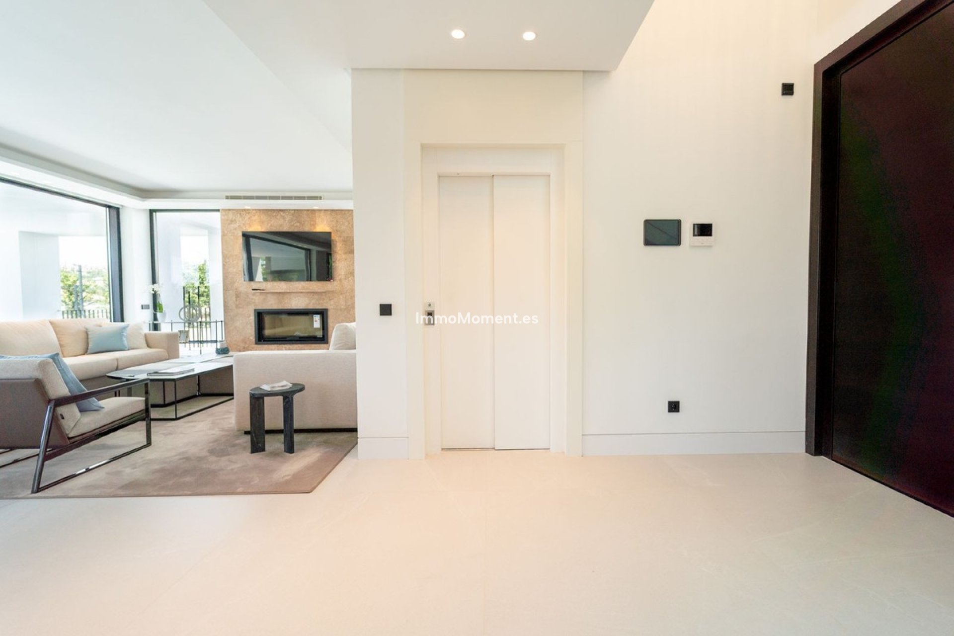 Resale - Villa - Marbella - Nueva Andalucía