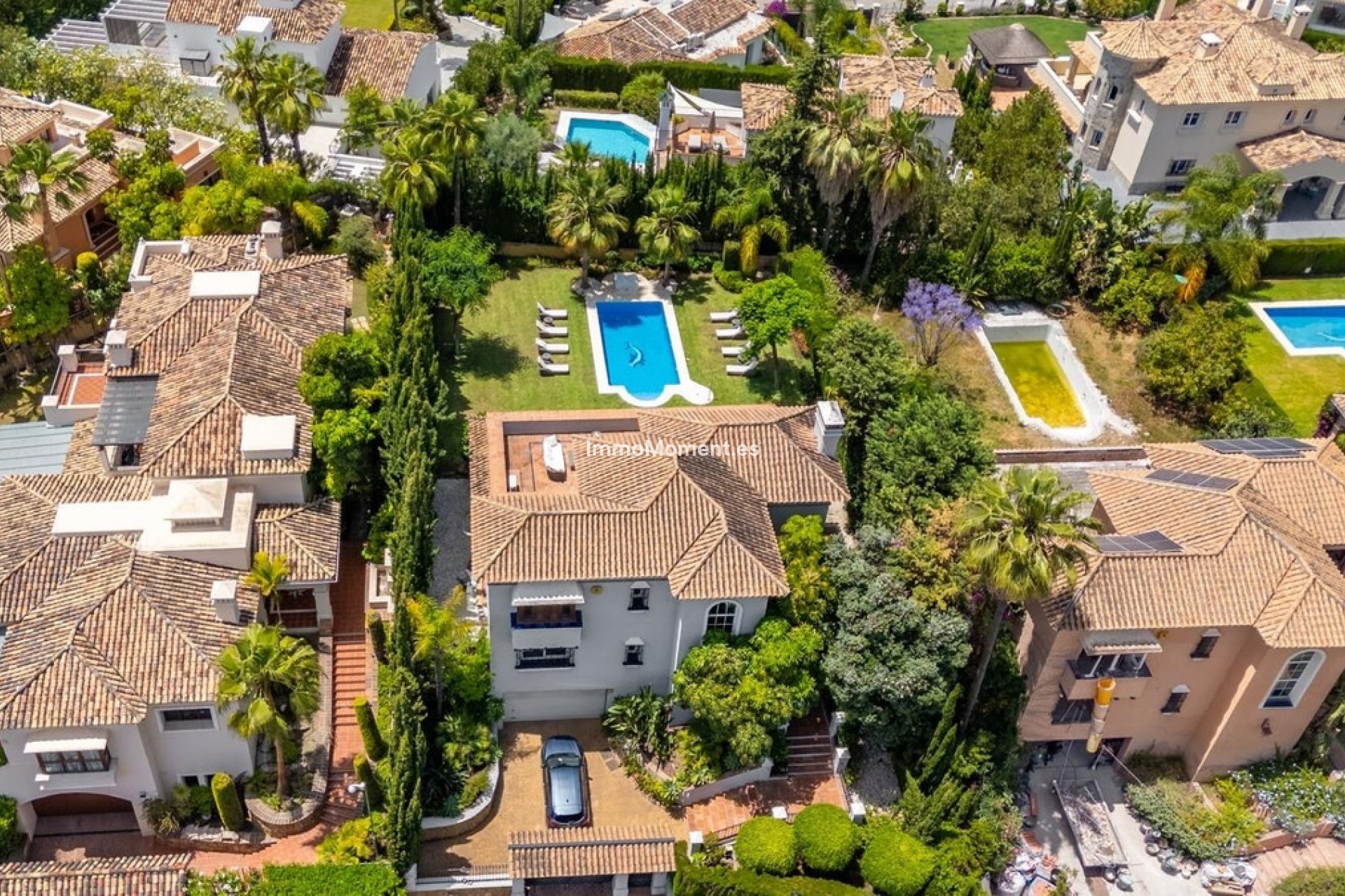 Resale - Villa - Marbella - Nueva Andalucía