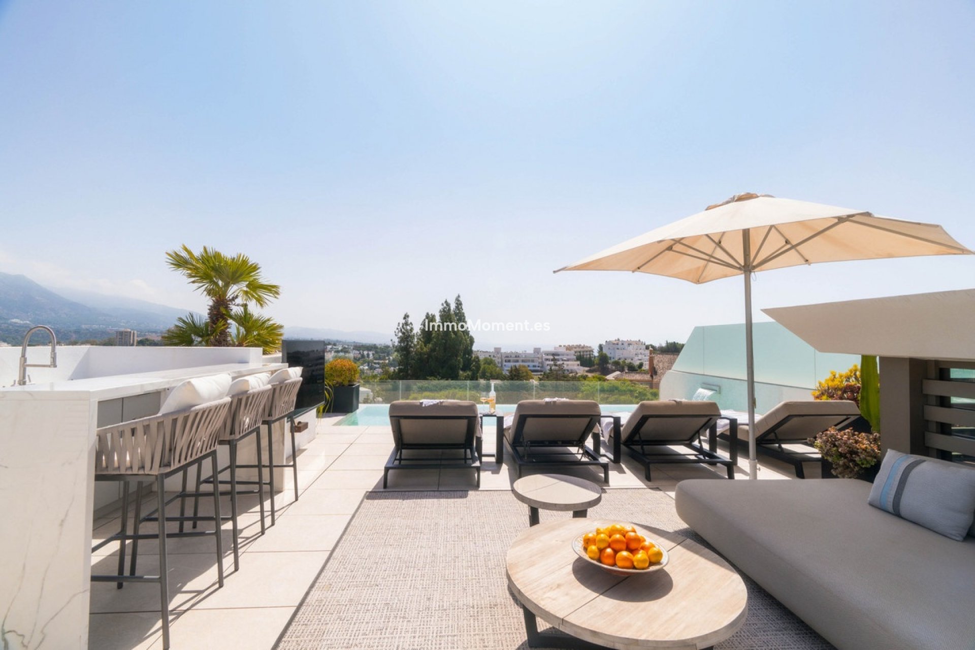 Resale - Villa - Marbella - Nueva Andalucía