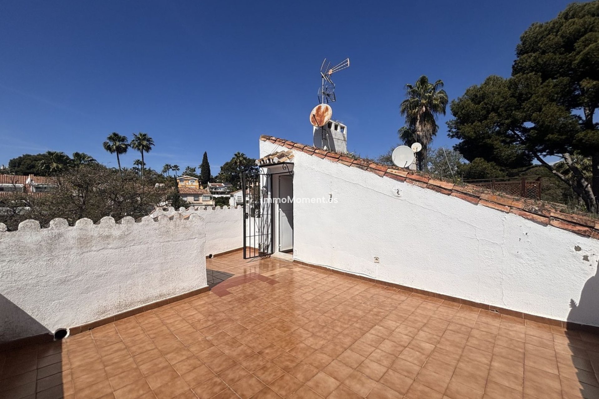 Resale - Villa - Marbella - Nueva Andalucía