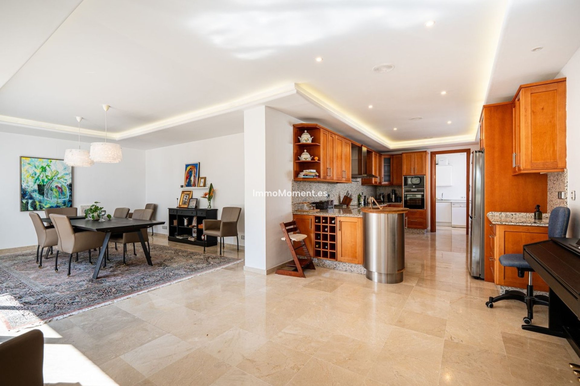 Resale - Villa - Marbella - Nueva Andalucía