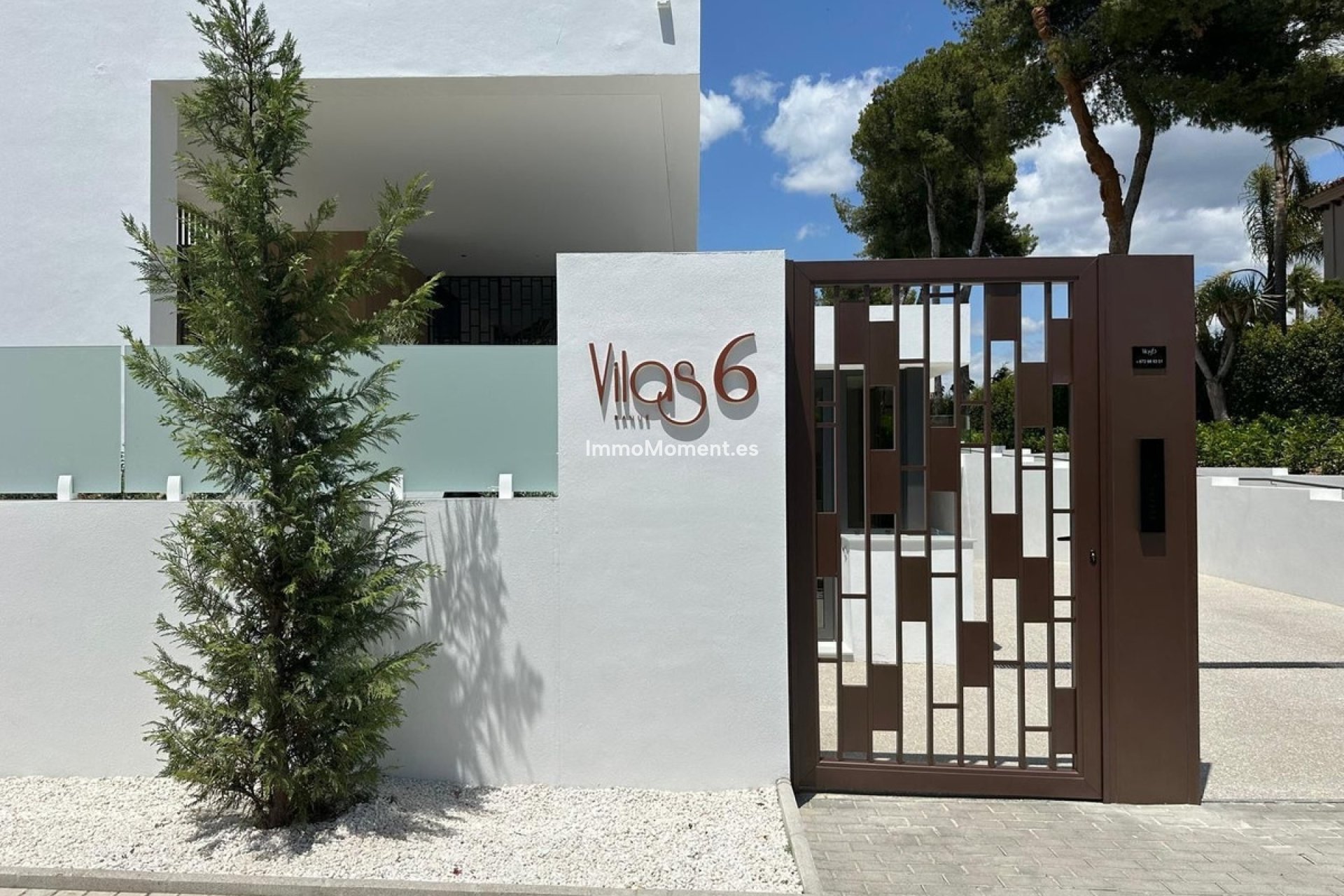 Resale - Villa - Marbella - Nueva Andalucía