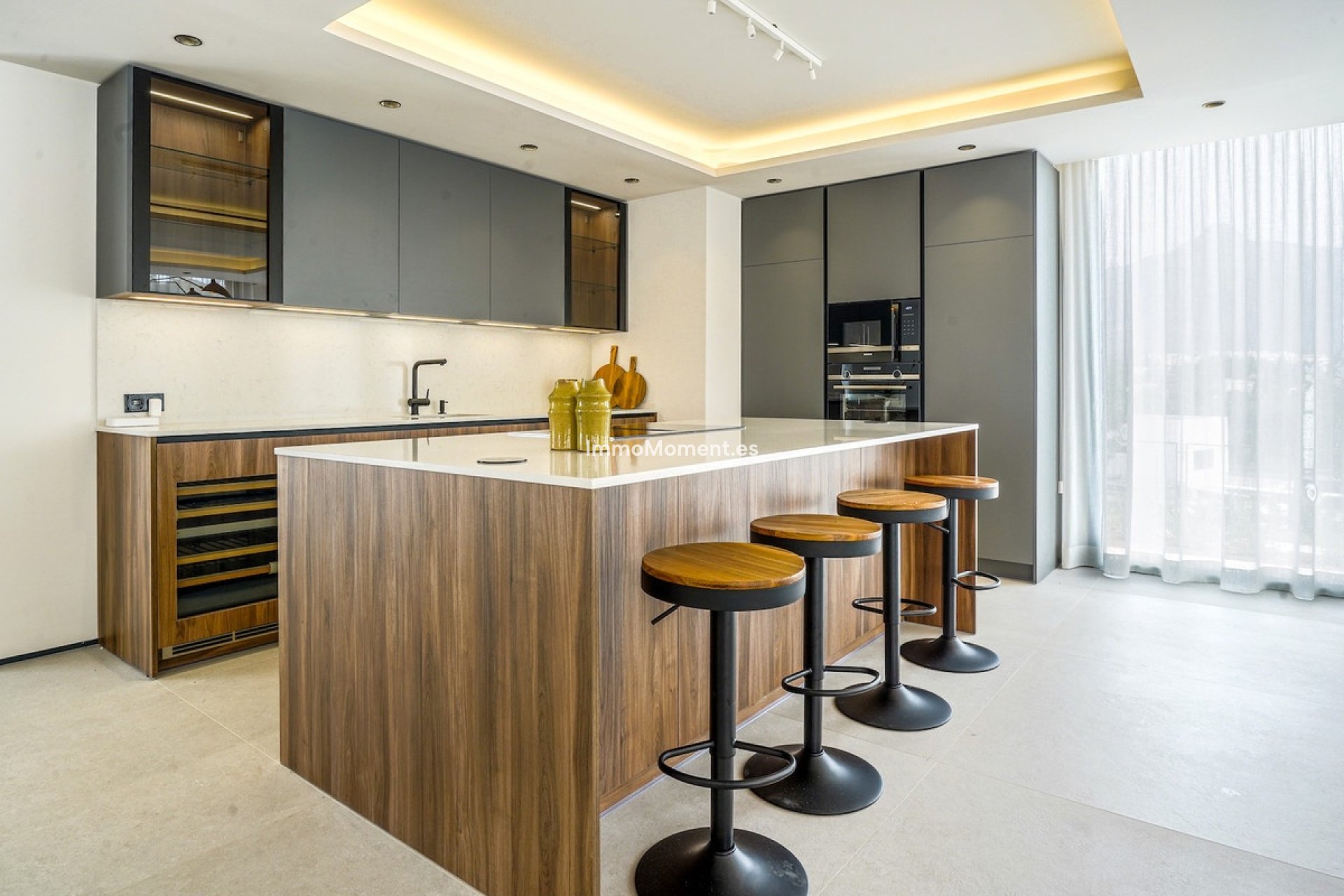 Resale - Villa - Marbella - Nueva Andalucía