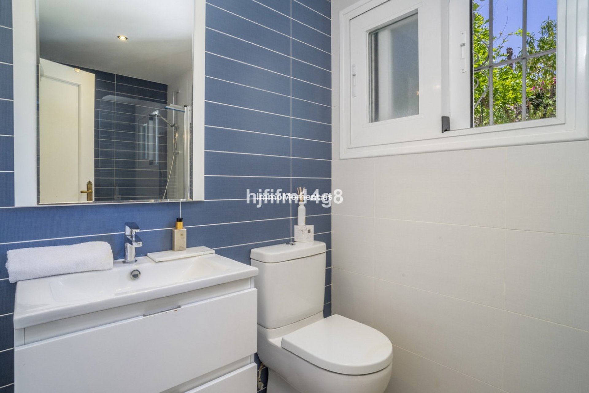 Resale - Villa - Marbella - Nueva Andalucía