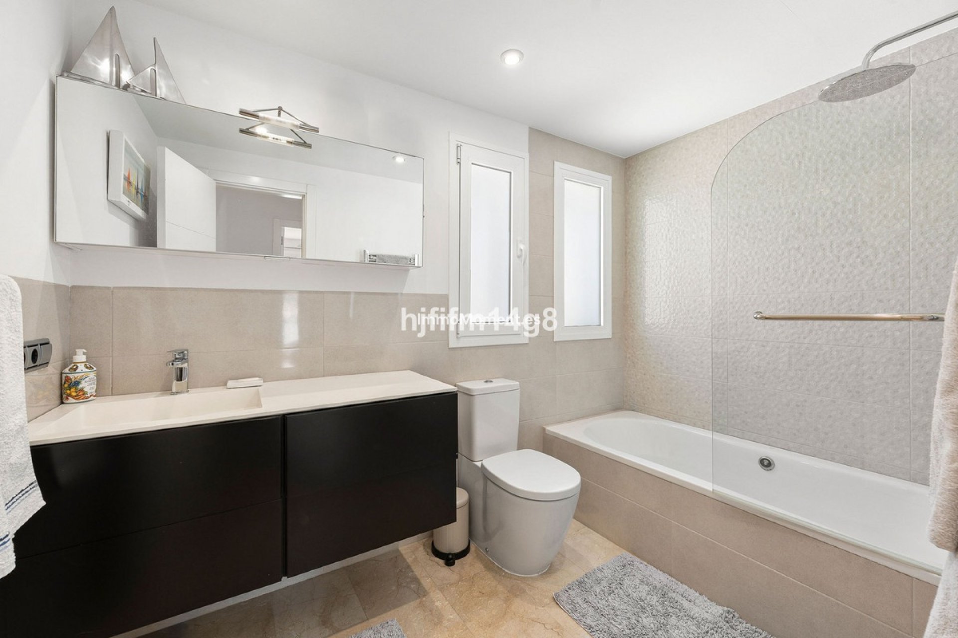 Resale - Villa - Marbella - Nueva Andalucía