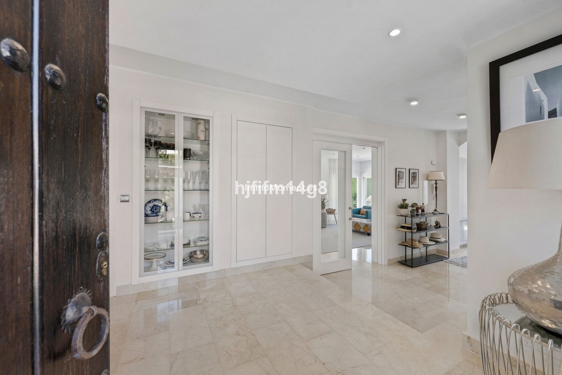 Resale - Villa - Marbella - Nueva Andalucía