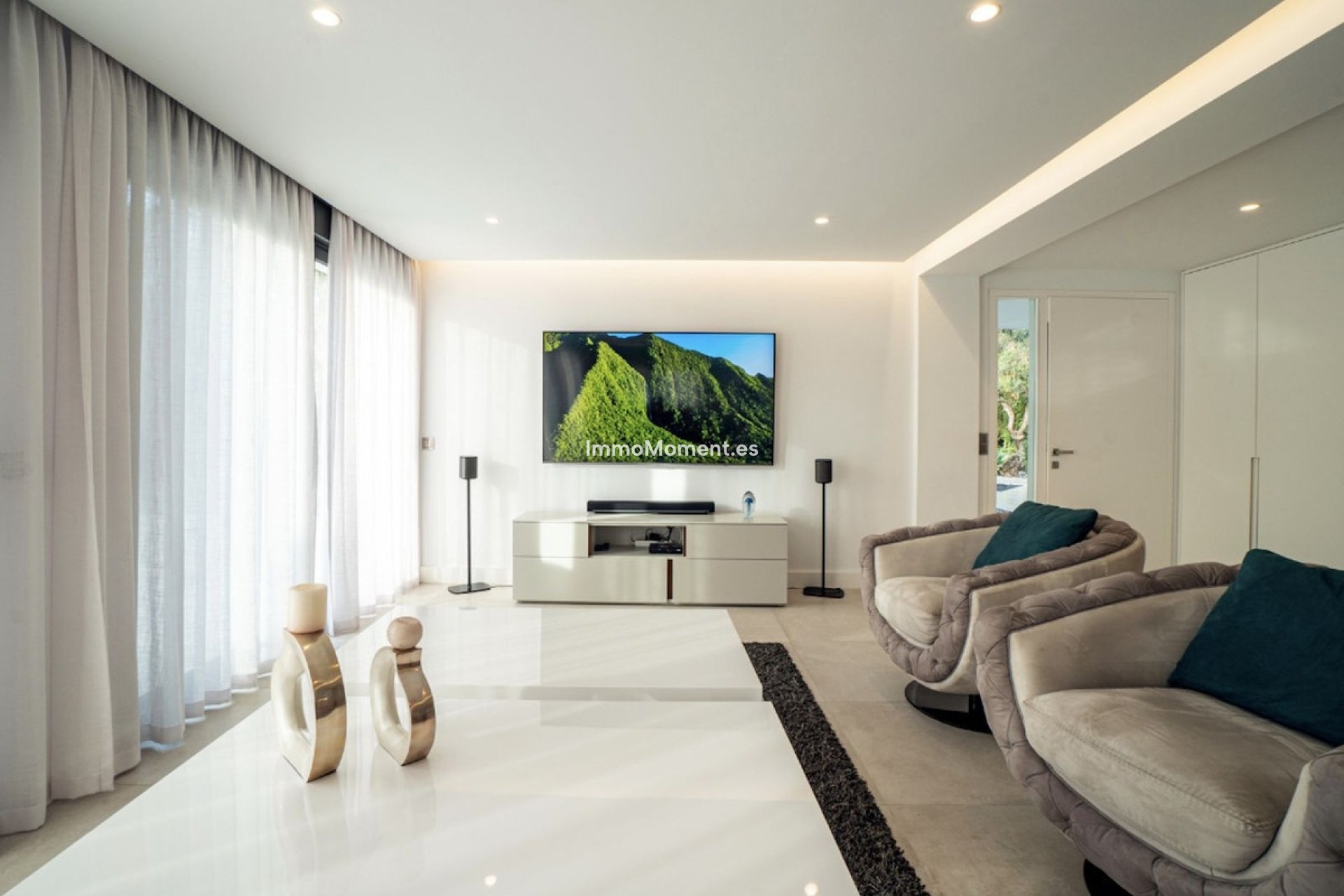 Resale - Villa - Marbella - Nueva Andalucía