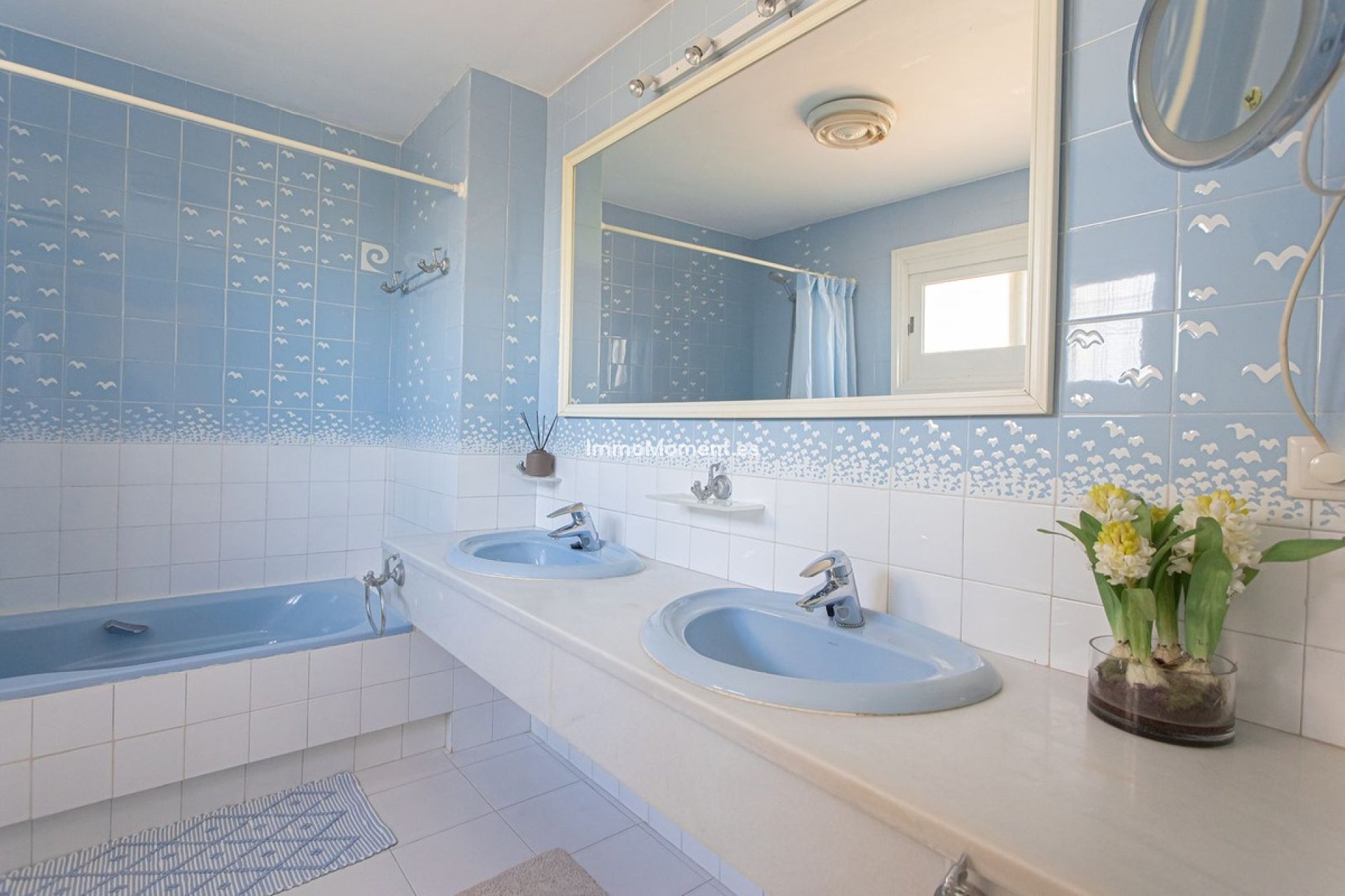 Resale - Villa - Marbella - Nueva Andalucía