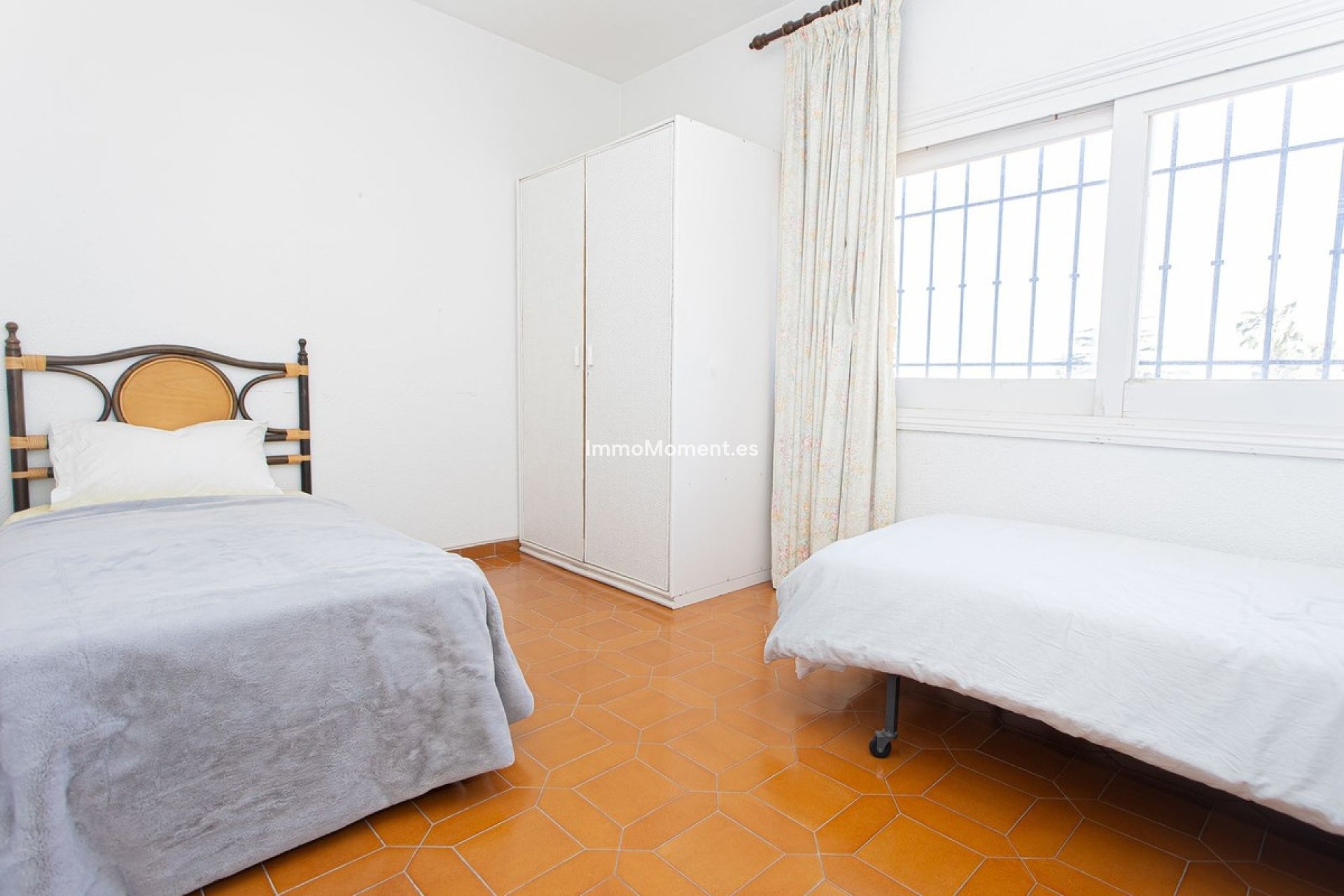 Resale - Villa - Marbella - Nueva Andalucía