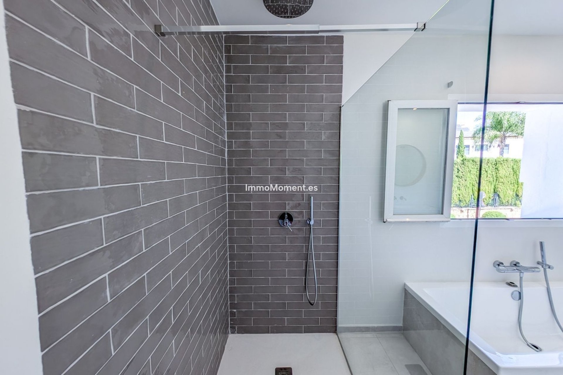 Resale - Villa - Marbella - Nueva Andalucía