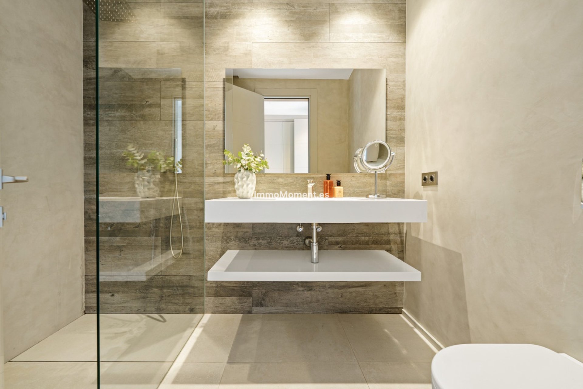 Resale - Villa - Marbella - Nueva Andalucía