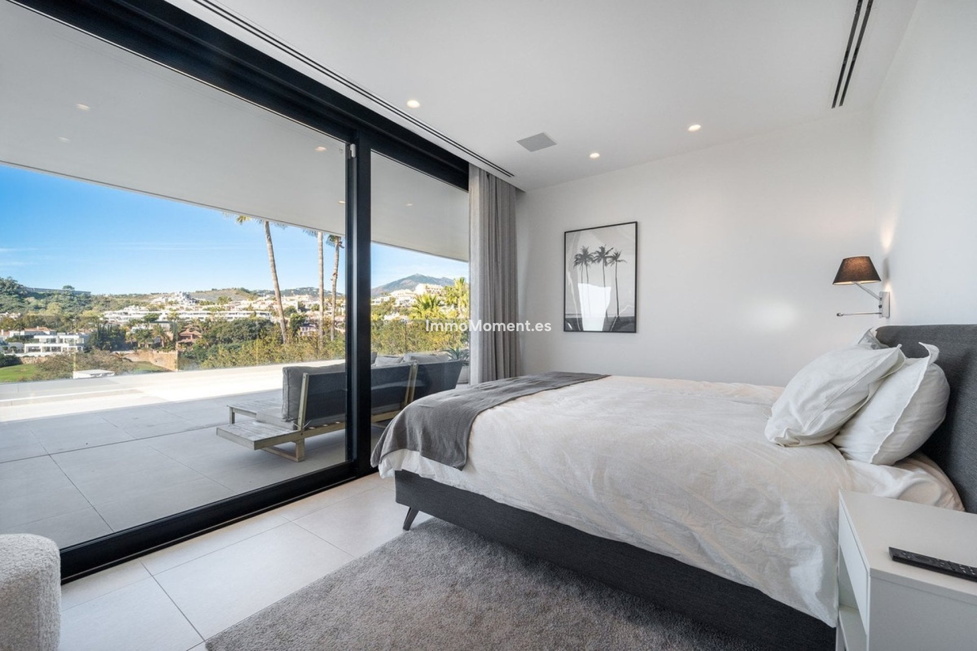 Resale - Villa - Marbella - Nueva Andalucía