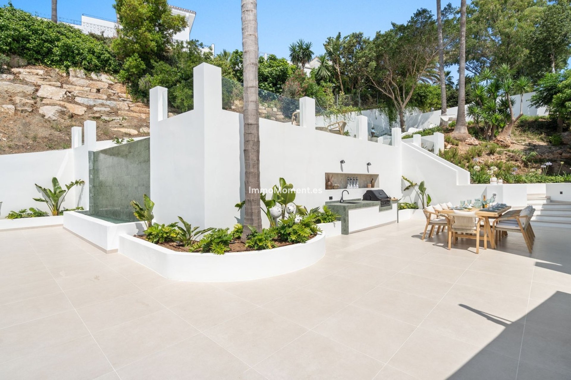 Resale - Villa - Marbella - Nueva Andalucía