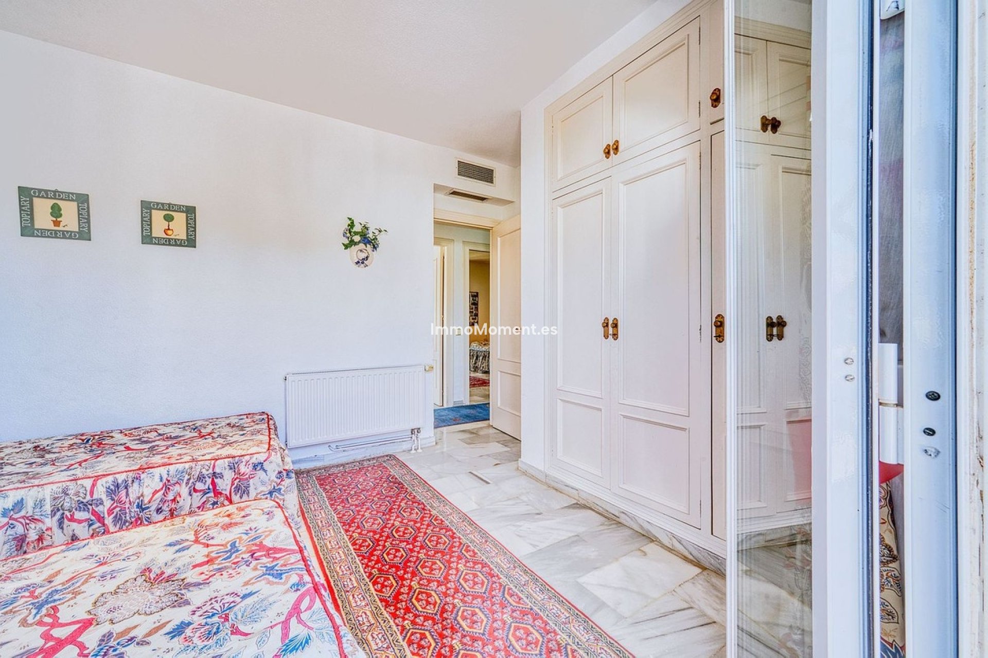 Resale - Villa - Marbella - Nueva Andalucía