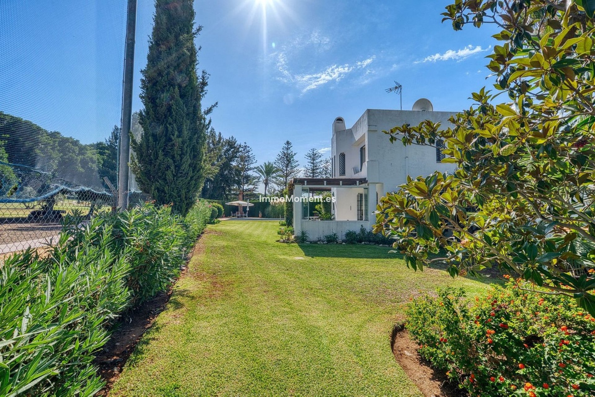 Resale - Villa - Marbella - Nueva Andalucía