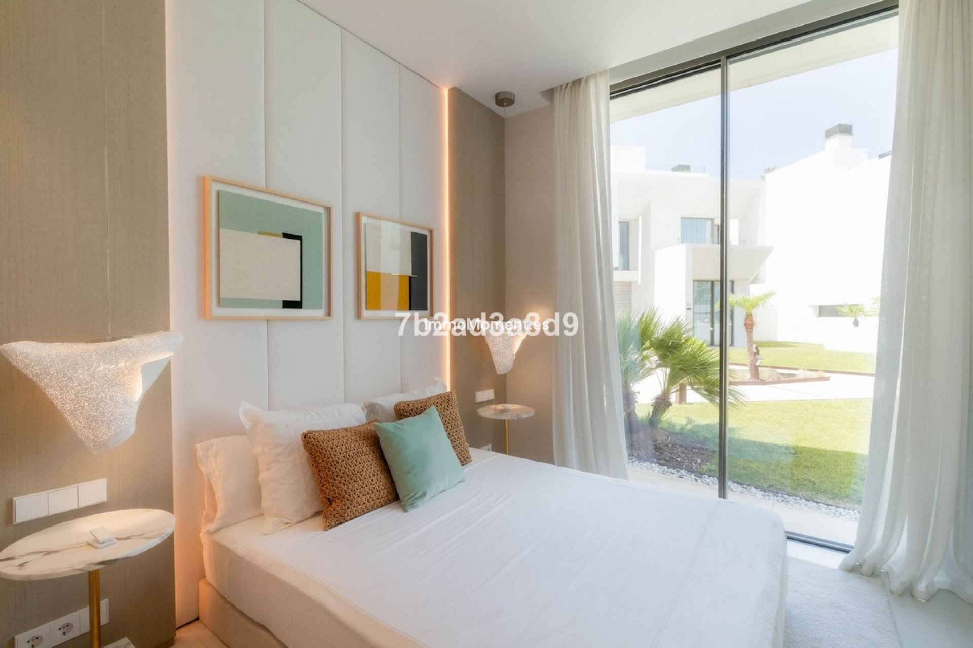 Resale - Villa - Marbella - Nueva Andalucía