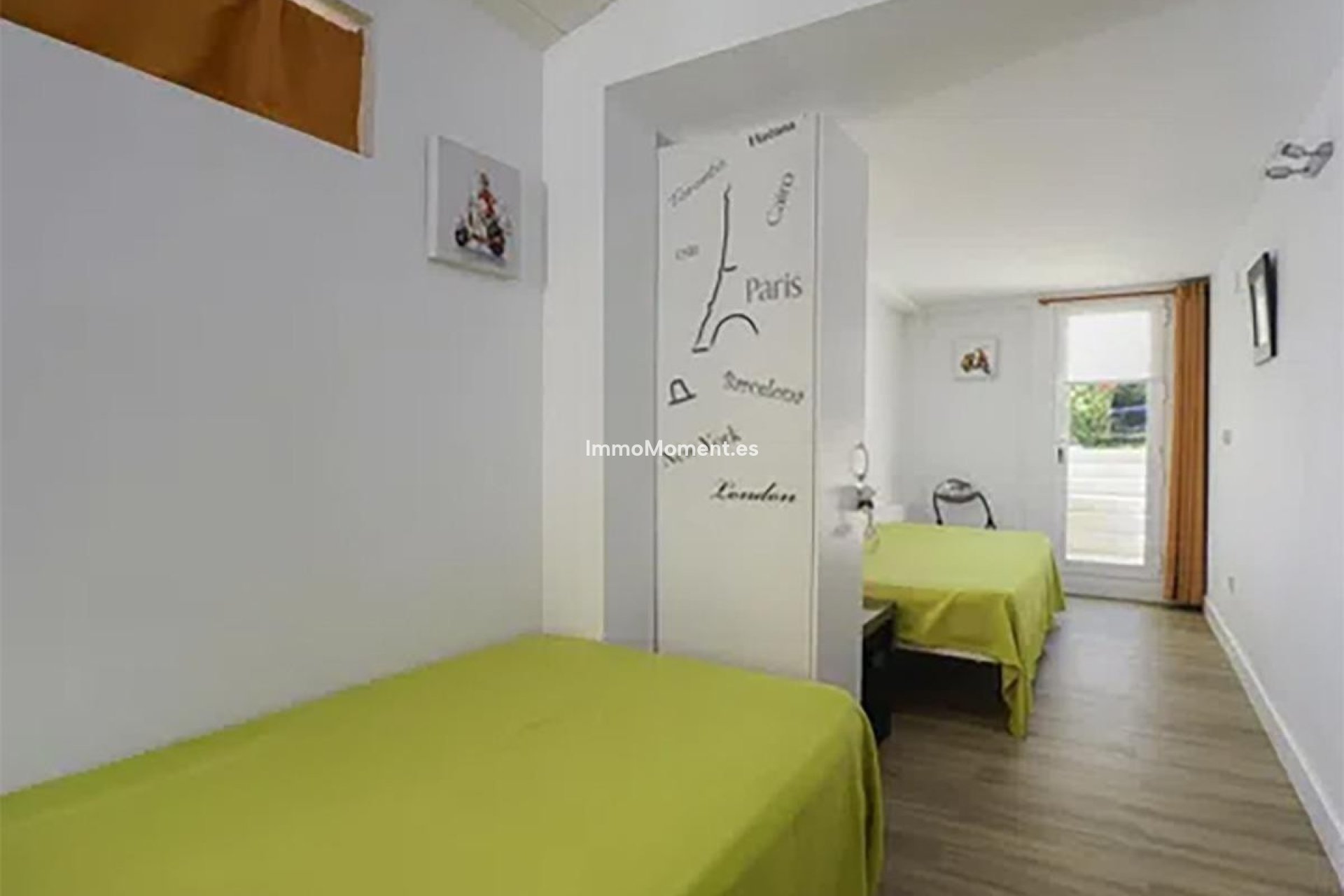 Resale - Villa - Marbella - Nueva Andalucía