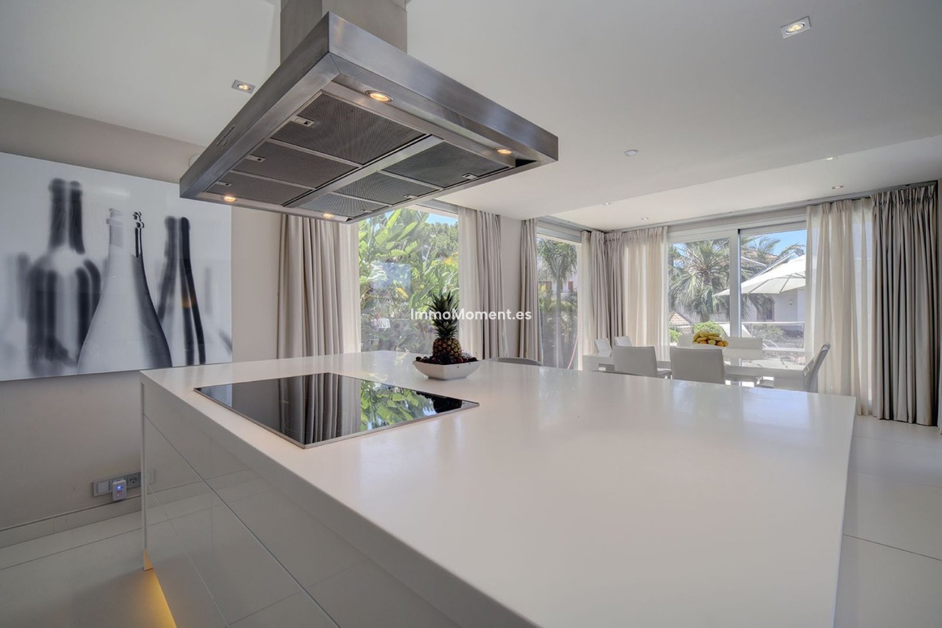 Resale - Villa - Marbella - Nueva Andalucía