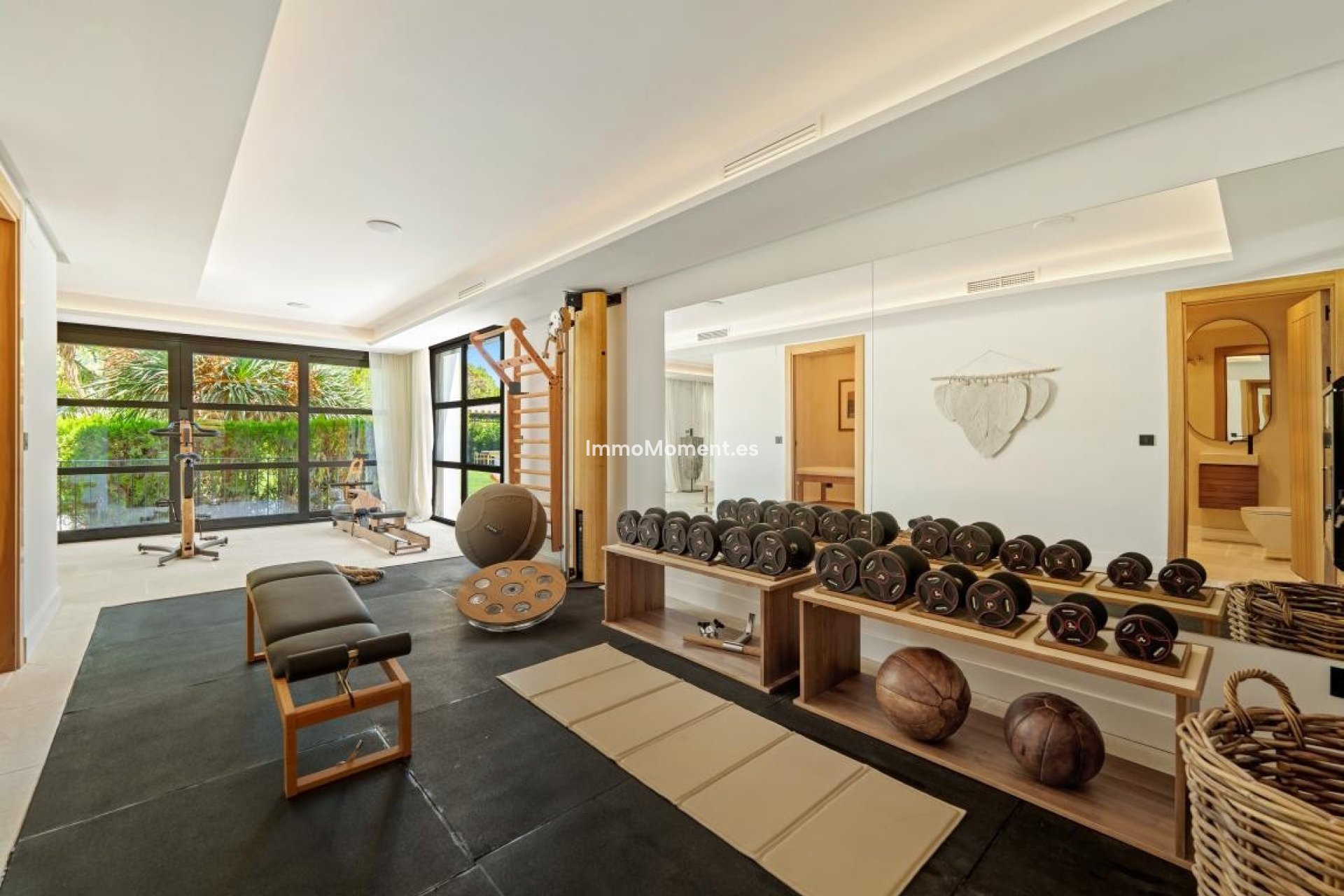 Resale - Villa - Marbella - Nueva Andalucía