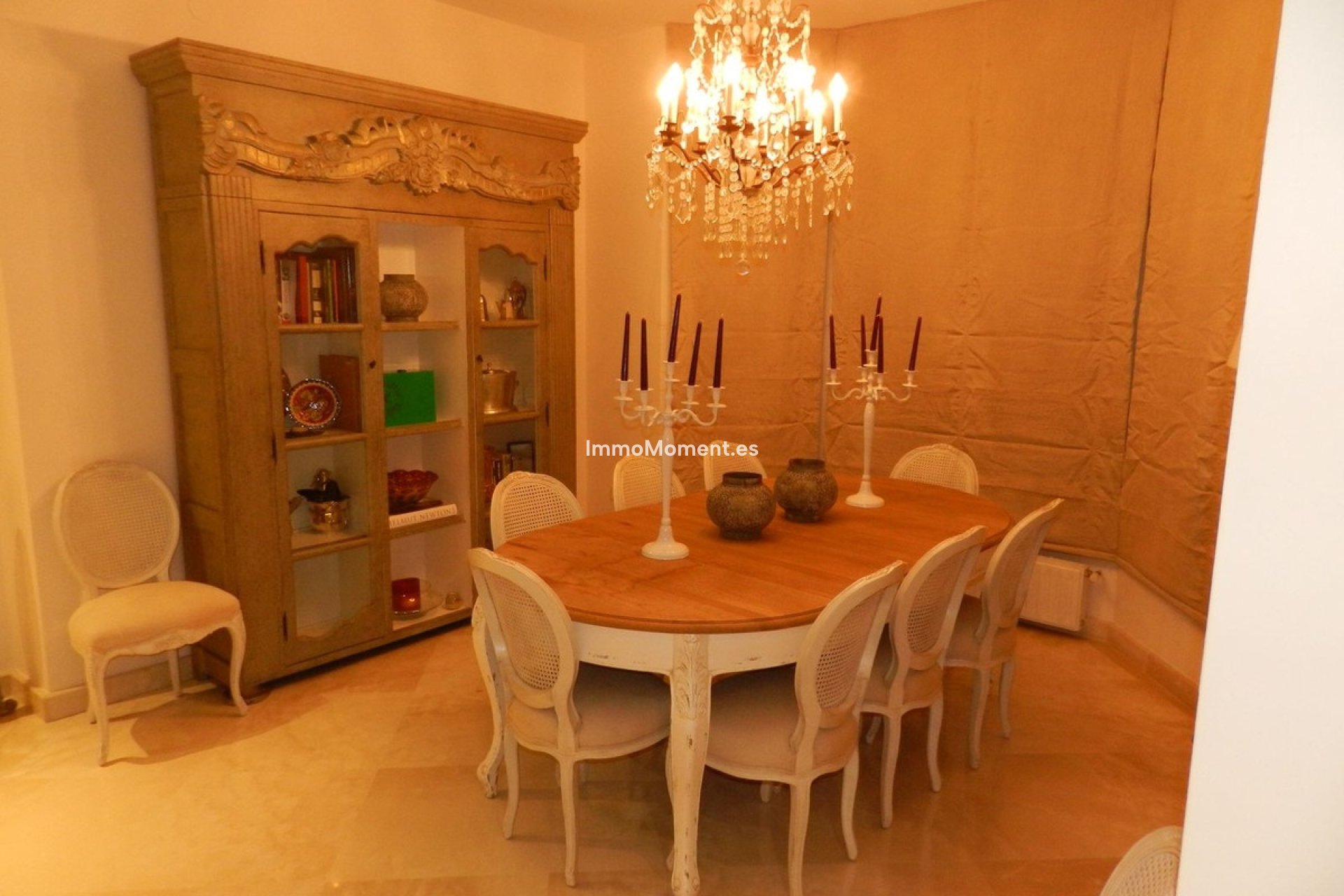 Resale - Villa - Marbella - Puerto Banús