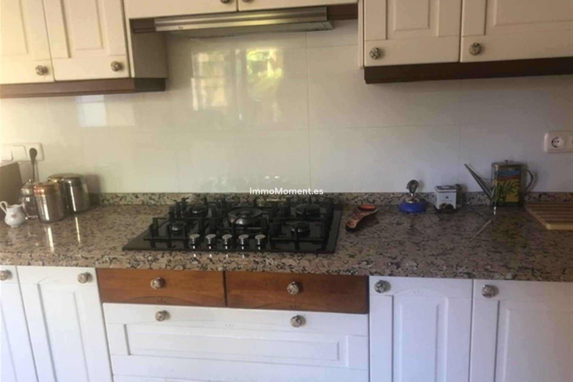 Resale - Villa - Marbella - Puerto Banús