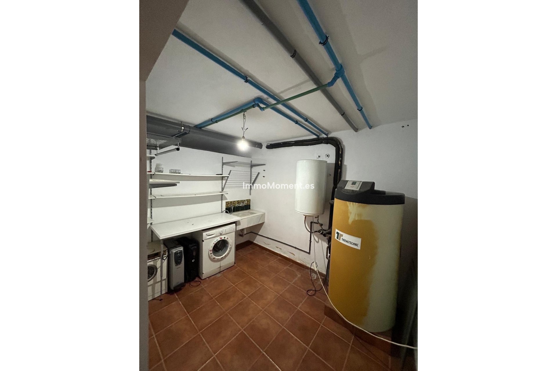 Resale - Villa - Marbella - San Pedro de Alcántara