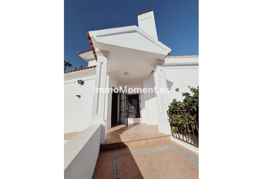 Resale - Villa - Marbella - San Pedro de Alcántara