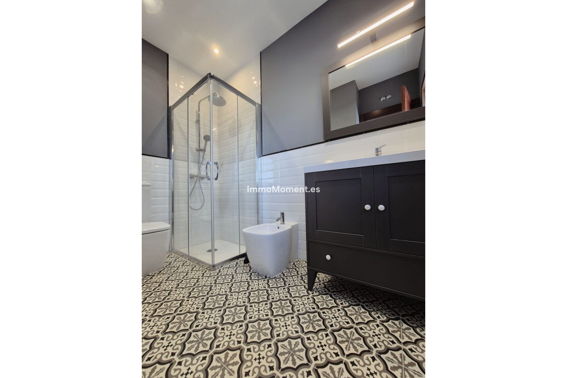 Resale - Villa - Marbella - San Pedro de Alcántara