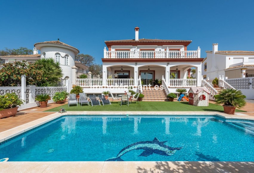 Resale - Villa - Marbella - San Pedro de Alcántara