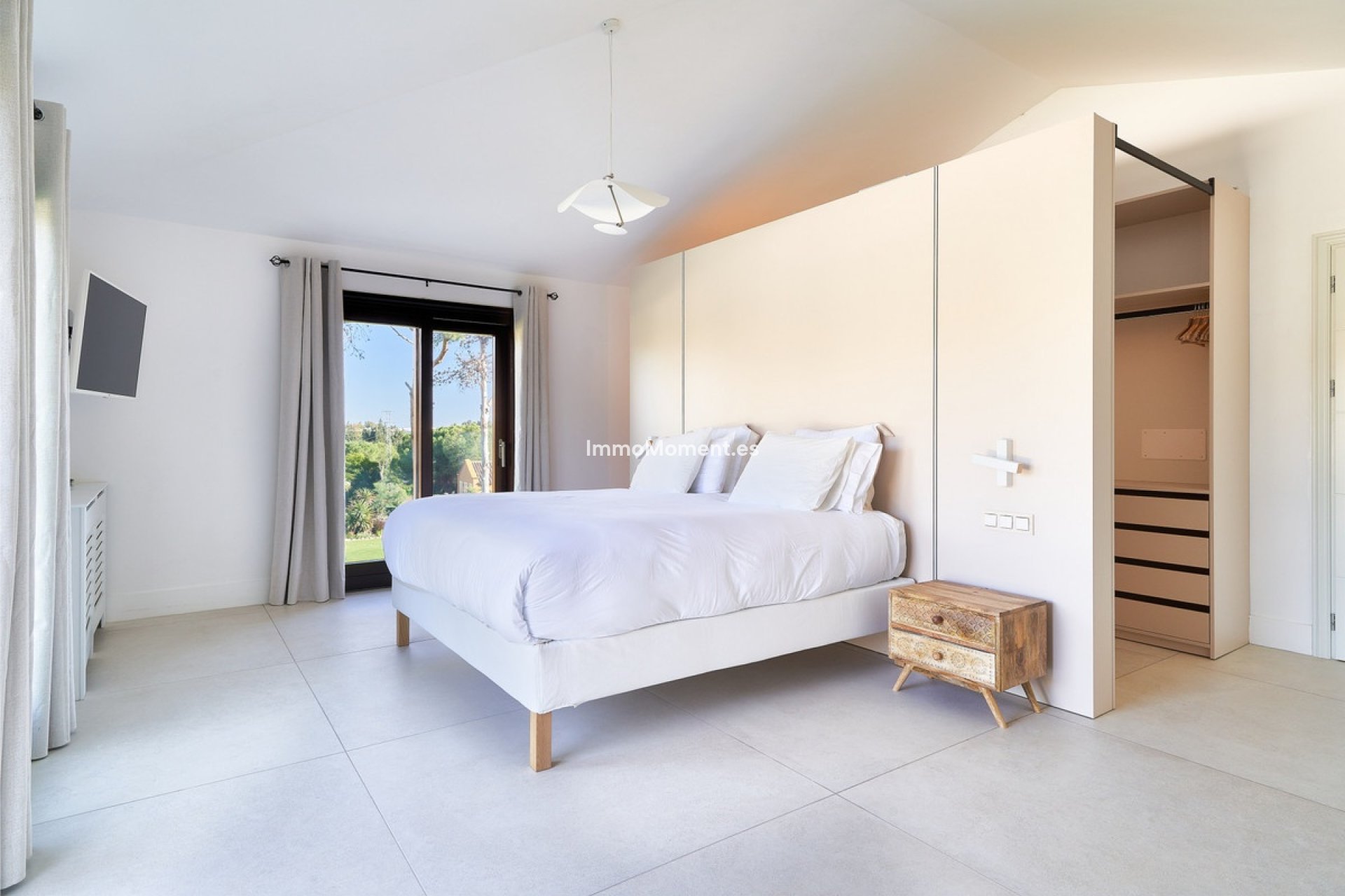 Resale - Villa - Marbella - San Pedro de Alcántara