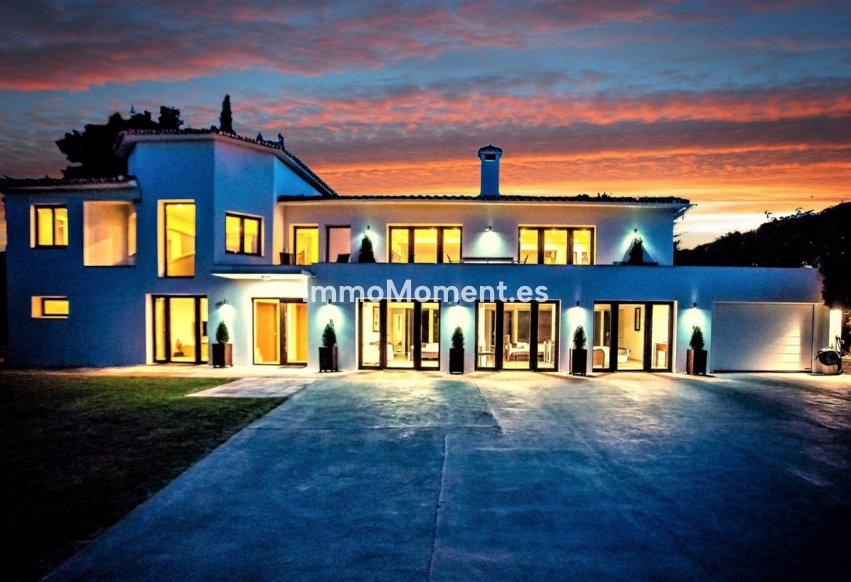 Resale - Villa - Marbella - San Pedro de Alcántara