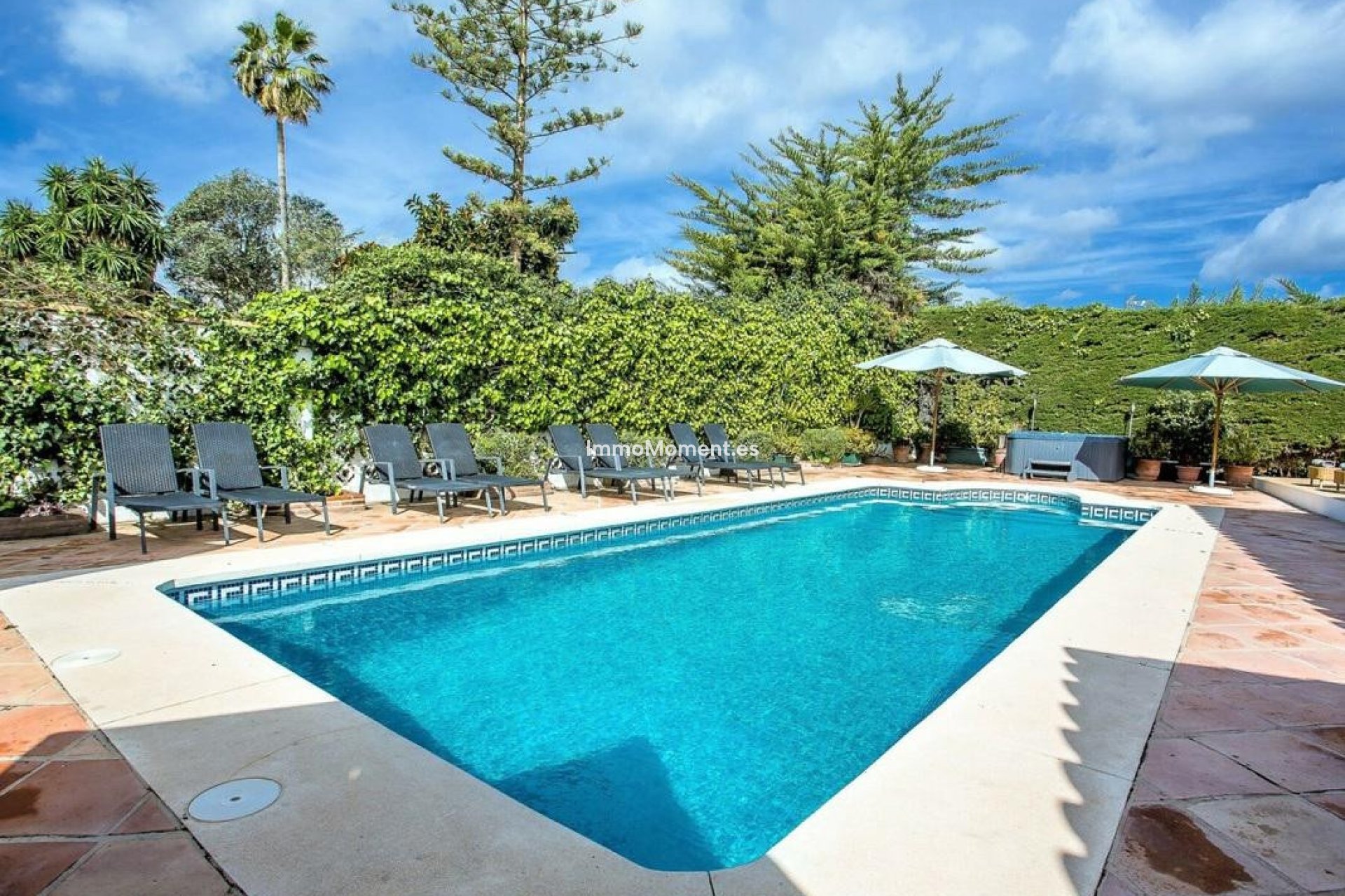 Resale - Villa - Marbella - San Pedro de Alcántara