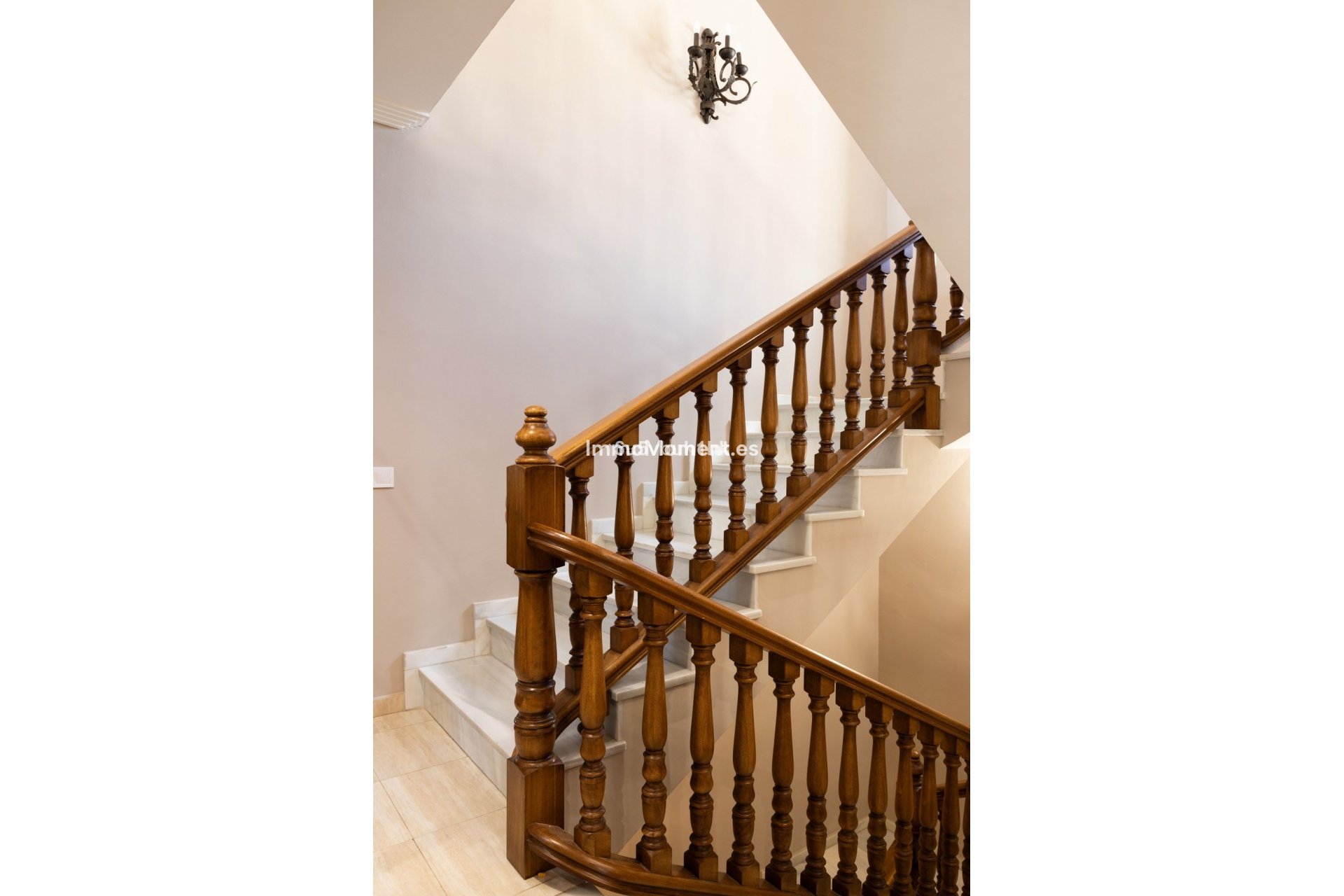 Resale - Villa - Marbella - San Pedro de Alcántara