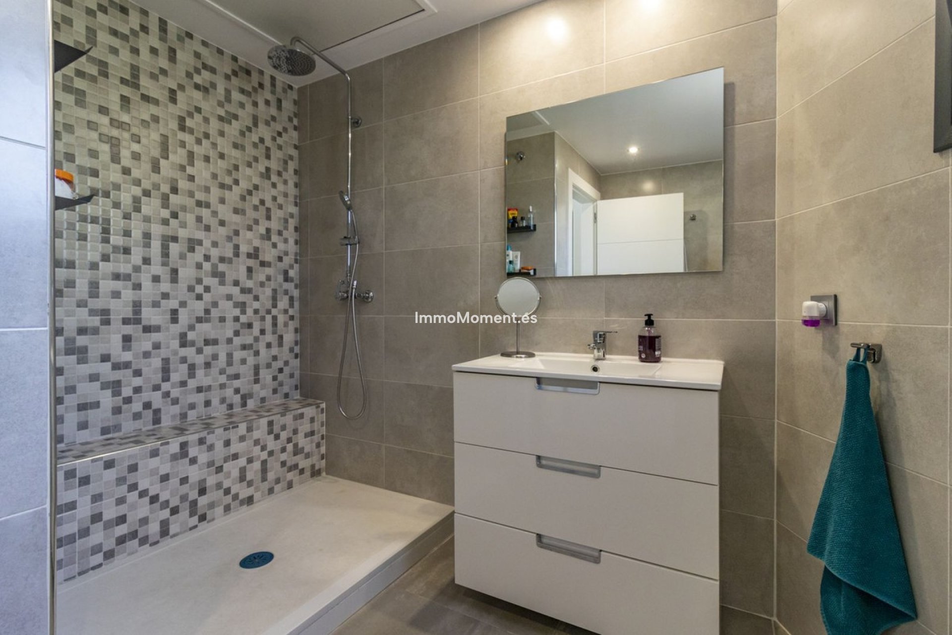 Resale - Villa - Marbella - San Pedro de Alcántara