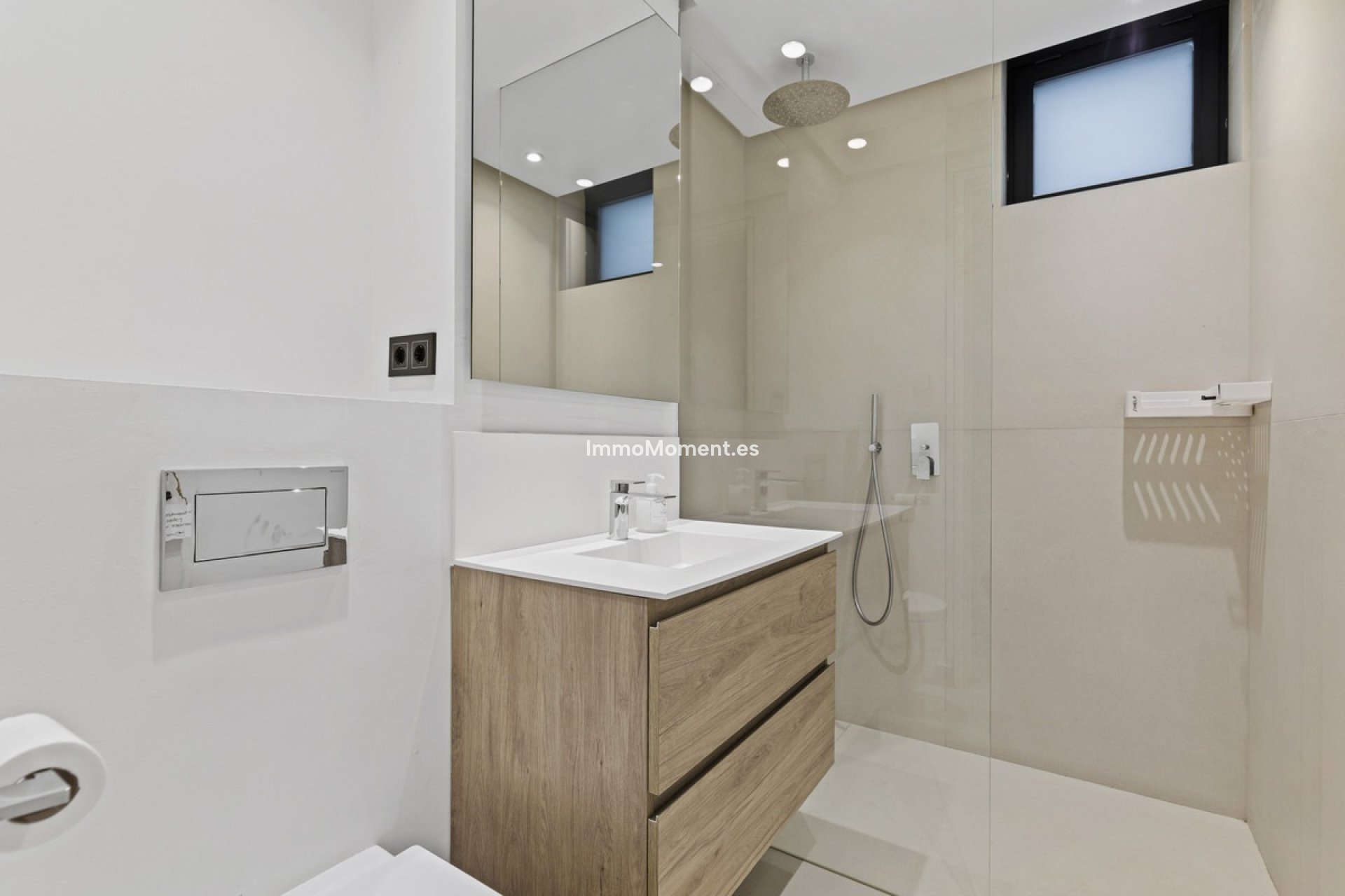 Resale - Villa - Marbella - San Pedro de Alcántara