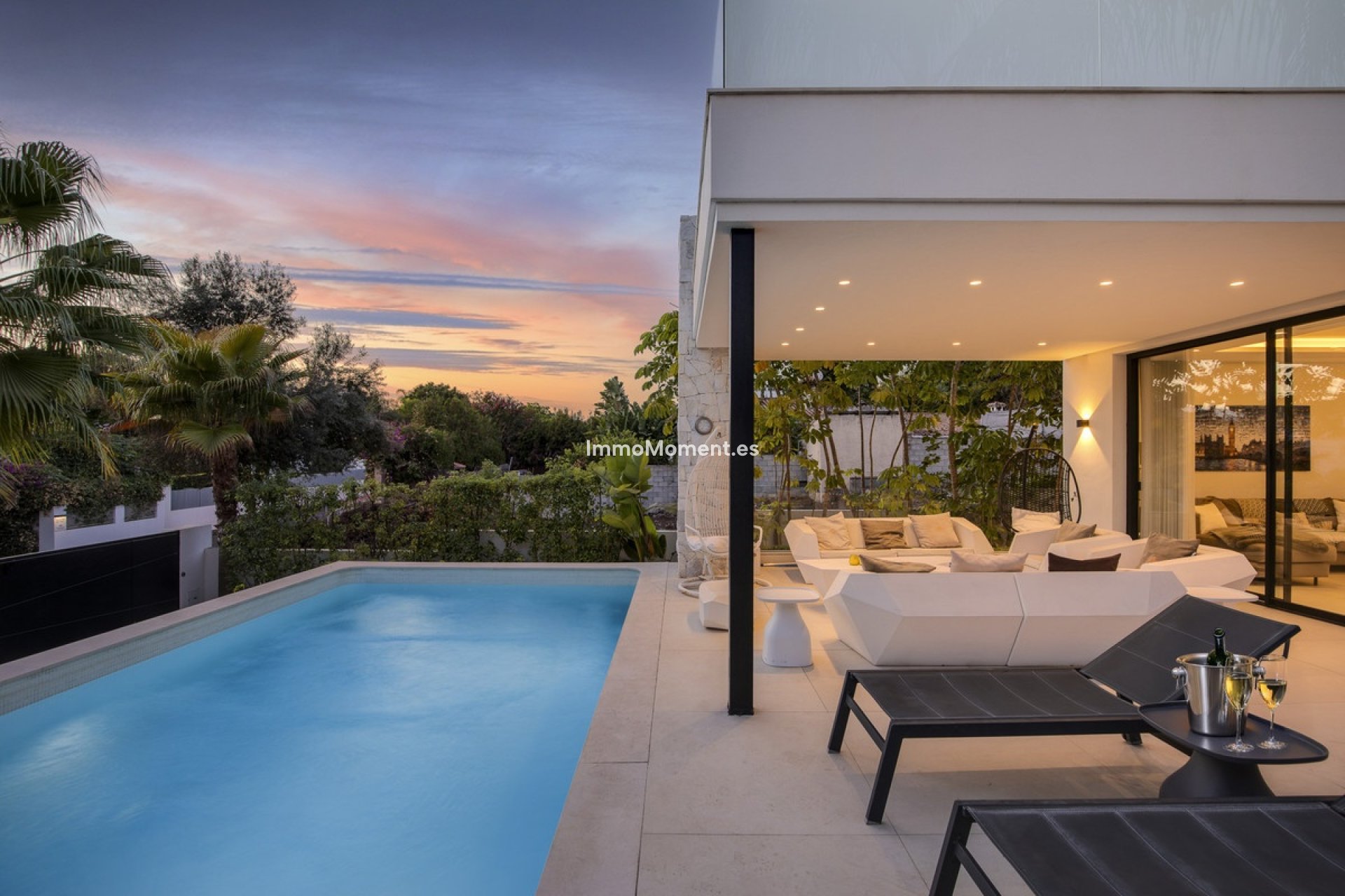 Resale - Villa - Marbella - San Pedro de Alcántara