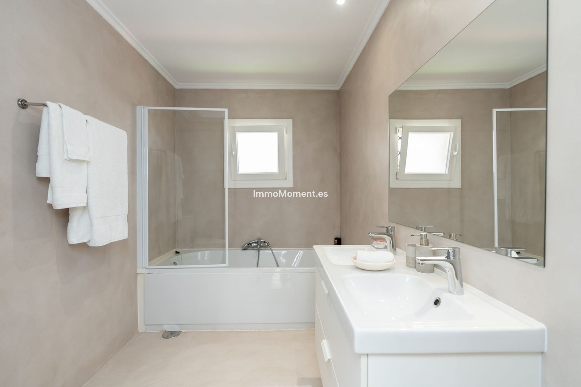 Resale - Villa - Marbella - San Pedro de Alcántara