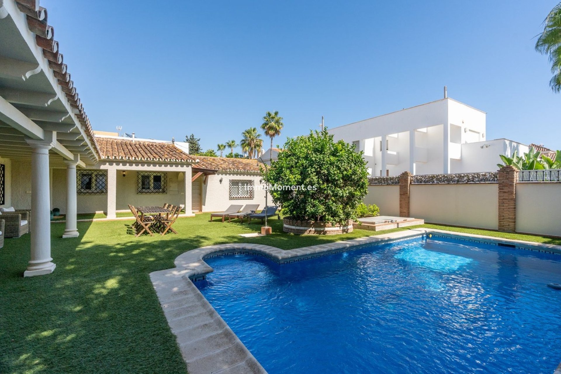 Resale - Villa - Marbella - San Pedro de Alcántara