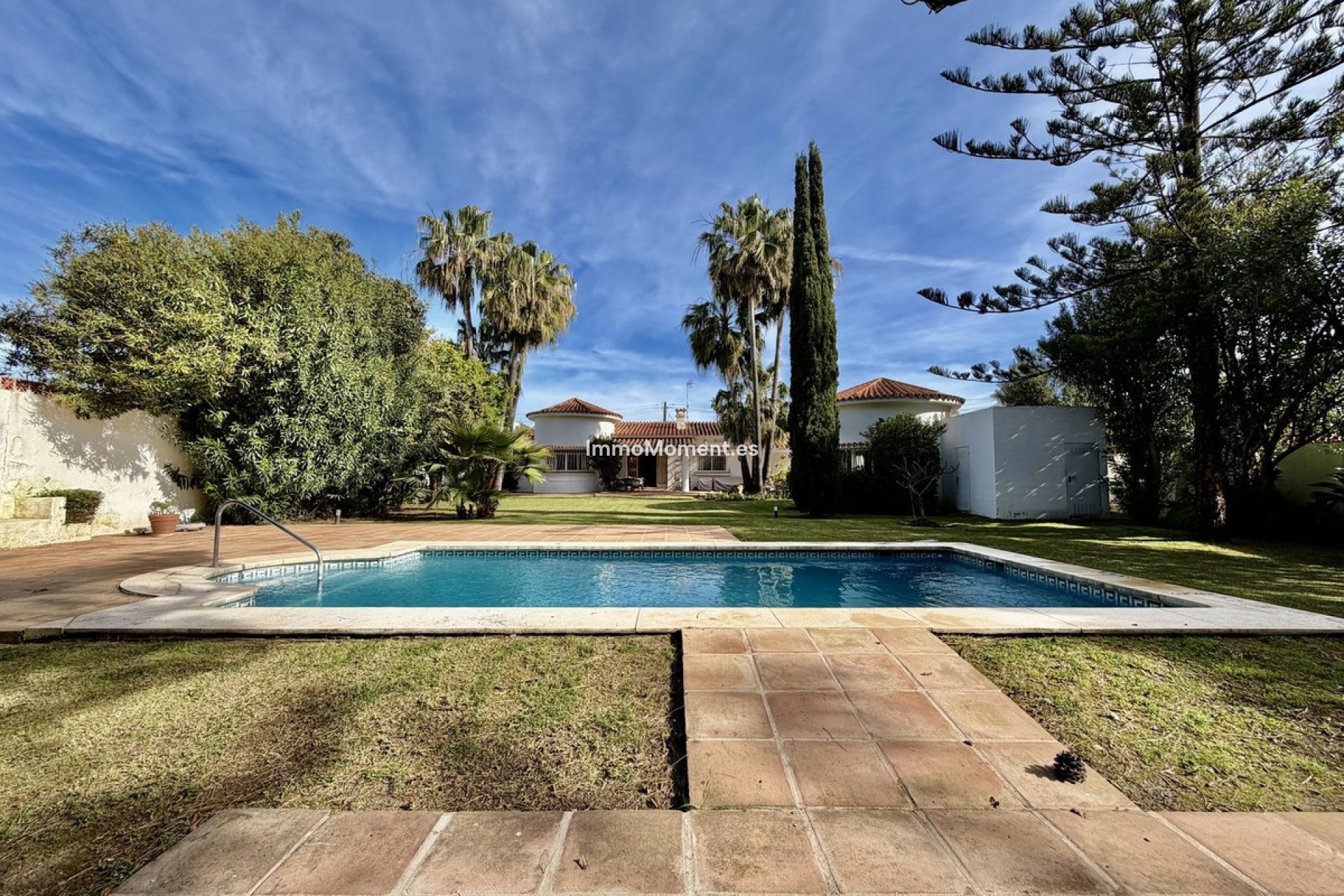 Resale - Villa - Marbella - San Pedro de Alcántara