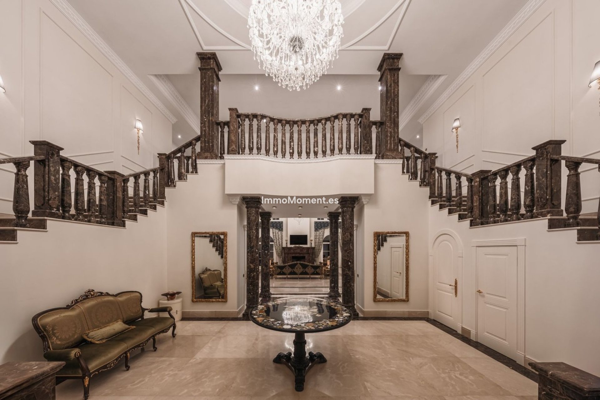 Resale - Villa - Marbella - Sierra Blanca