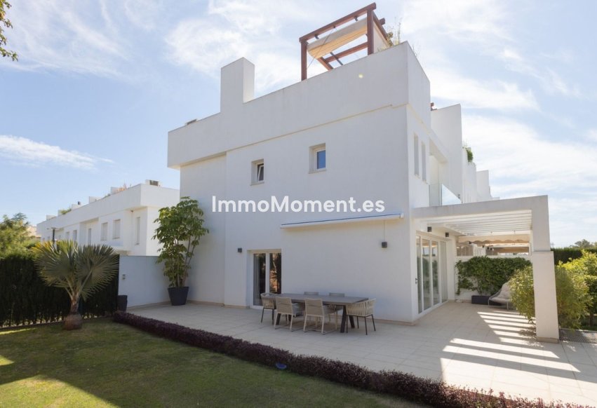 Resale - Villa - Mijas - Calahonda